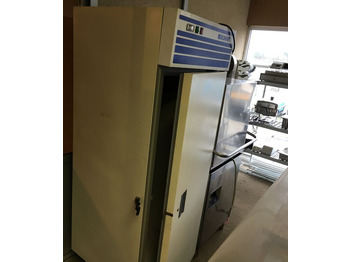 آلة الغذاء Tour refrigere Gastro ou 600x400 Armoires froides Self de presentation Table de decoupe refrigeree: صور 4
