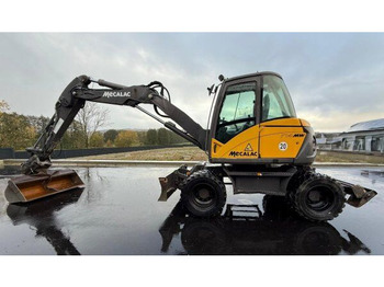 حفارة على عجلات MECALAC