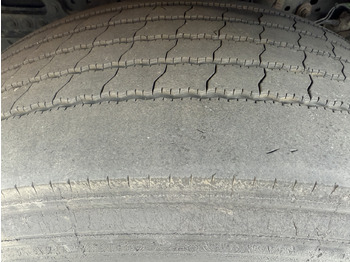 شاحنة جرار Mercedes-Benz Actros 1842LS Kran HMF 2020 bis 18 Meter: صور 2