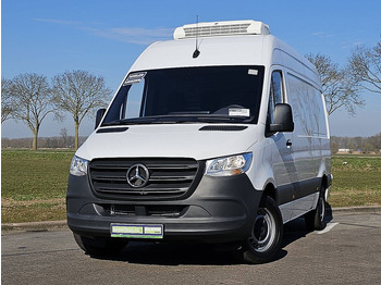 الشاحنات الصغيرة المبردة MERCEDES-BENZ Sprinter 317