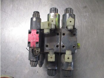 علم السوائل المتحركة - شاحنة Iveco TRAKKER 410T45 400671429 POMP: صور 2 علم السوائل المتحركة - شاحنة Iveco TRAKKER 410T45 400671429 POMP: صور 2