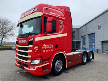 شاحنة جرار SCANIA R 500