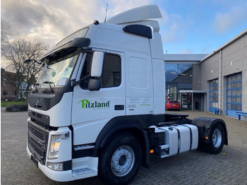 شاحنة جرار VOLVO FM11 370