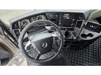 شاحنة جرار MERCEDES-BENZ ACTROS 1845 LS GIGA EURO 6: صور 4