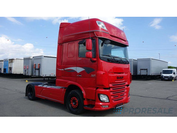 شاحنة جرار DAF XF 510