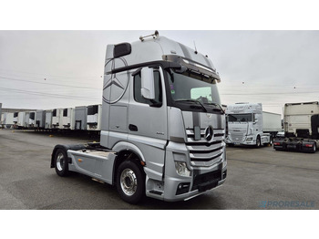 شاحنة جرار MERCEDES-BENZ Actros 1845