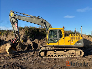 آلات البناء VOLVO