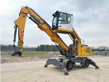 حفارة النقل والشحن LIEBHERR LH 22 M