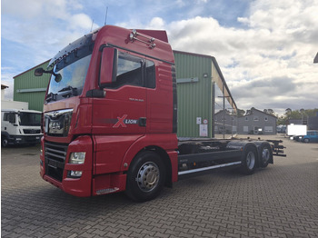 الشاسيه شاحنة MAN TGX 26.500