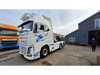 شاحنة جرار VOLVO FH16 750