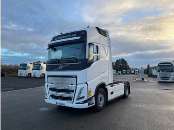 شاحنة جرار VOLVO FH