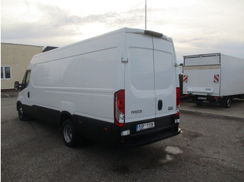الشاحنات الصغيرة المبردة Iveco Daily 35C16: صور 4