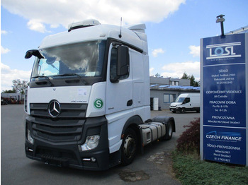 شاحنة جرار MERCEDES-BENZ Actros 1845