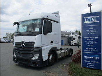 شاحنة جرار MERCEDES-BENZ Actros 1845