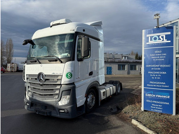 شاحنة جرار MERCEDES-BENZ Actros 1845