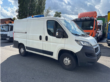 فان المدمجة PEUGEOT Boxer