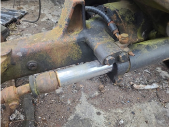 قيادة السيارة Deutz-fahr Dx4.57 Steering Cylinder Ram 04386757: صور 2