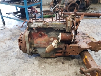 المحرك و قطع الغيار MASSEY FERGUSON