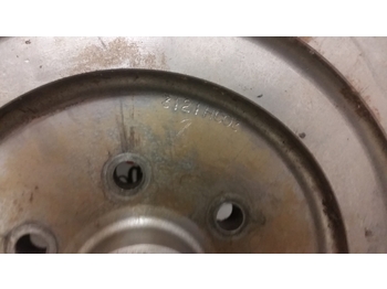 دولاب الموازنة - جرار Massey Ferguson Flywheel Assembly With Ring Gear 0410236, 3121h002: صور 4