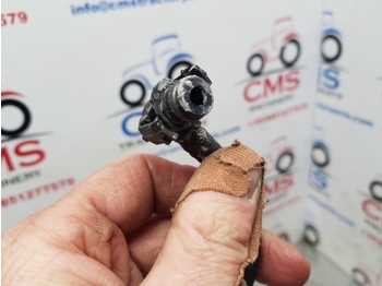 نظام العادم - جرار New Holland Case Steyr T6, Maxxum Maxxum 145 Adblue Pipe 18/794872: صور 3 نظام العادم - جرار New Holland Case Steyr T6, Maxxum Maxxum 145 Adblue Pipe 18/794872: صور 3