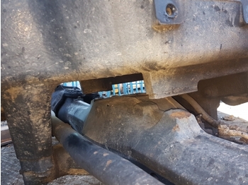 المحور الأمامي - جرار New Holland Tsa Case Mxu Series Ts115a Delta Front Axle Support Bolster 82030986: صور 3