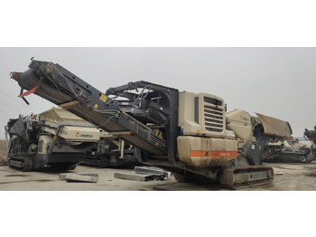 كسارة متحركه METSO
