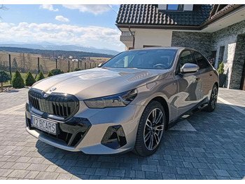 سيارة BMW