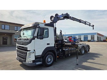 شاحنة ذات الخطاف VOLVO FM 330