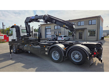 شاحنة ذات الخطاف, شاحنة كرين Volvo FM330 6X2*4: صور 4