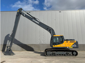 حفارة HYUNDAI R245LR