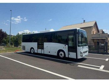 Iveco CROSSWAY/ DŁUGOŚĆ 10.70 M / MANUAL / EURO 6 إيجار Iveco CROSSWAY/ DŁUGOŚĆ 10.70 M / MANUAL / EURO 6: صور 1