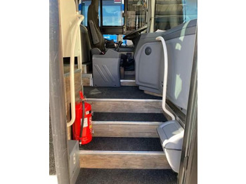 Iveco CROSSWAY/ DŁUGOŚĆ 10.70 M / MANUAL / EURO 6 إيجار Iveco CROSSWAY/ DŁUGOŚĆ 10.70 M / MANUAL / EURO 6: صور 3
