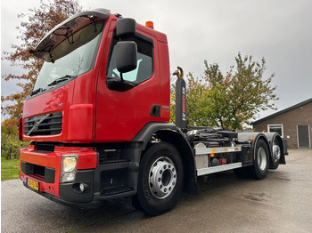شاحنة ذات الخطاف VOLVO FE 320