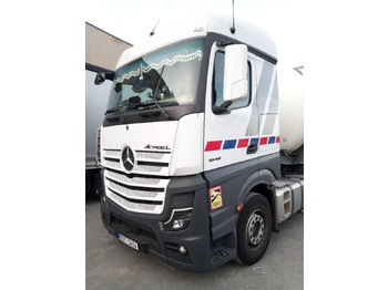 شاحنة جرار MERCEDES-BENZ Actros 1848