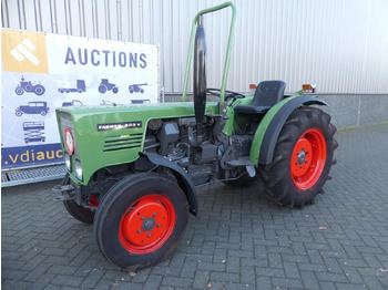 جرار FENDT Farmer 200