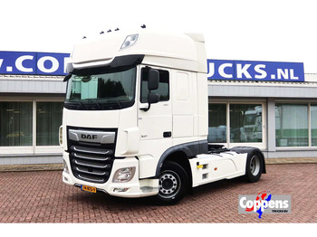 شاحنة جرار DAF XF 480
