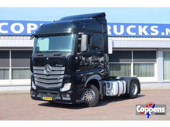 شاحنة جرار MERCEDES-BENZ Actros 1942