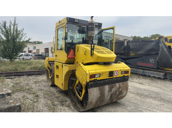 مدحلة BOMAG