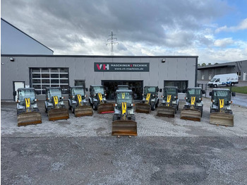 اللودر بعجل KRAMER