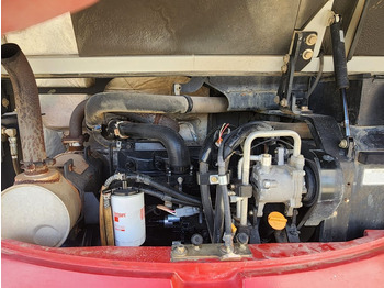 حفارة مصغرة TAKEUCHI TB260: صور 5