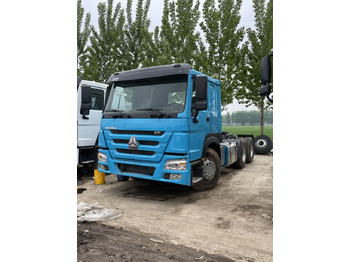 شاحنة جرار SINOTRUK HOWO
