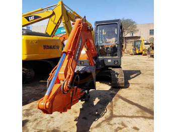 حفارات زحافة DOOSAN DH60