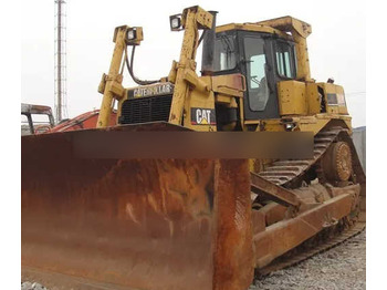 بلدوزر CATERPILLAR D8R