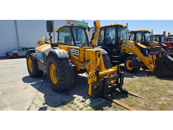 رافعة تلسكوبية JCB 560-80 Agri Plus: صور 2