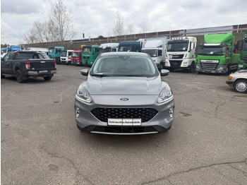 سيدان FORD
