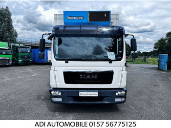 مبردة شاحنة MAN TGL 8.180