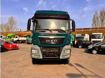 شاحنة جرار MAN TGS 26.480