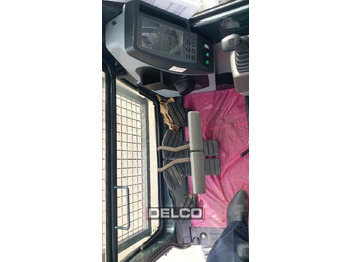 جديد حفارات زحافة HYUNDAI ROBEX 210: صور 3