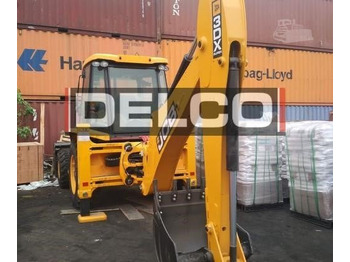 حفار متعدد الاستخدام JCB 3DX