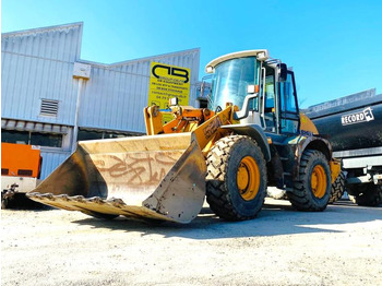 اللودر بعجل LIEBHERR